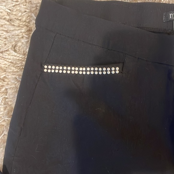 Like new Roz & Ali black dress pants sz 12 - Picture 4 of 7